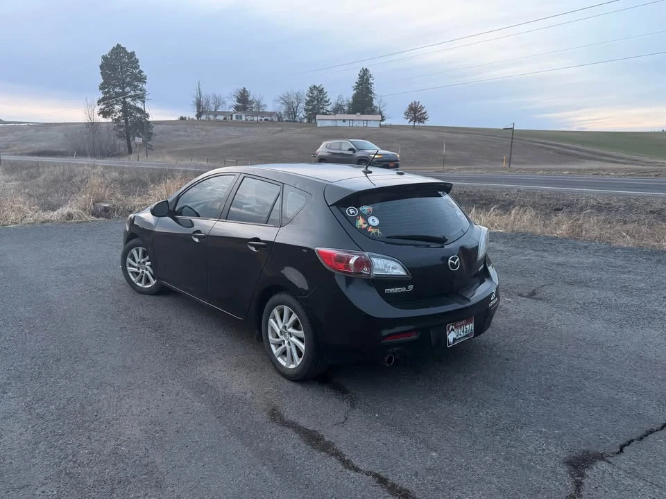 2012 Mazda Mazda 3 2nd Gen - Image 4 of 11