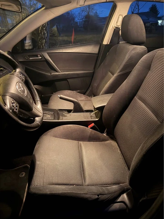 2012 Mazda Mazda 3 2nd Gen - Image 9 of 11