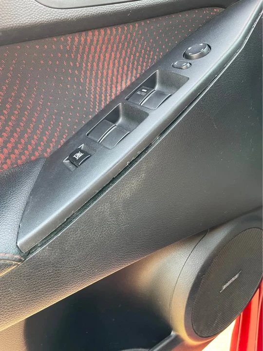 2012 Mazda Mazdaspeed 3 2nd Gen - Image 13 of 17