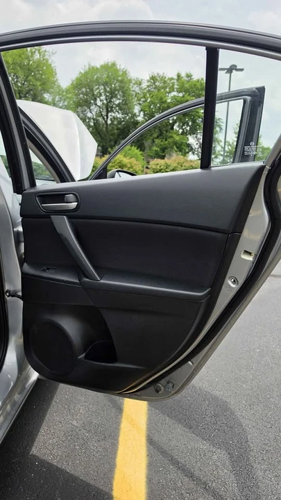 2012 Mazda Mazda 3 2nd Gen - Image 15 of 21