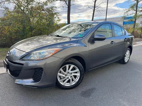 2012 Mazda MAZDA3 i Touring Sedan 4D