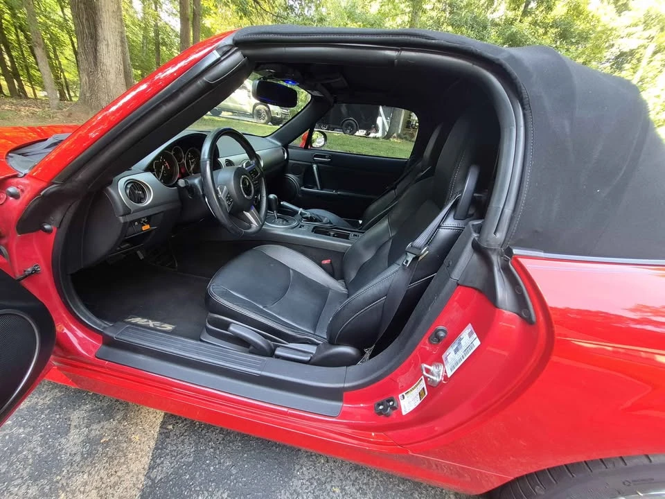 2012 Mazda NC MX-5 Miata - Image 4 of 8