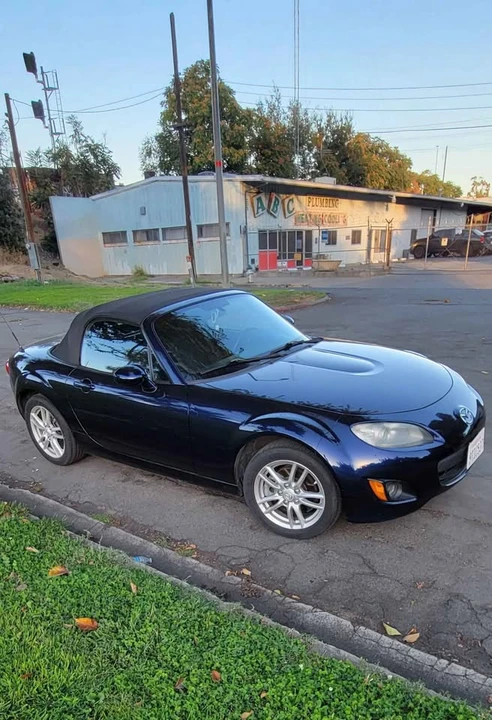 2012 Mazda NC MX-5 Miata - Image 2 of 10