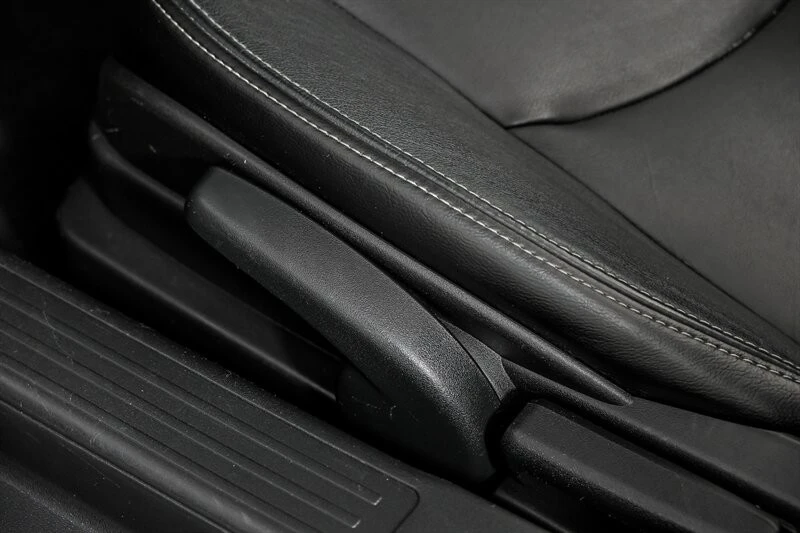 2012 Mazda NC MX-5 Miata - Image 18 of 28