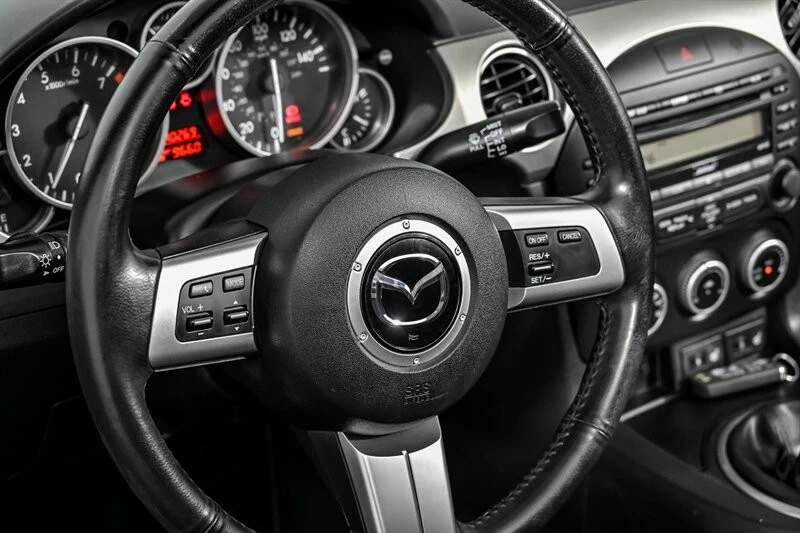 2012 Mazda NC MX-5 Miata - Image 17 of 28