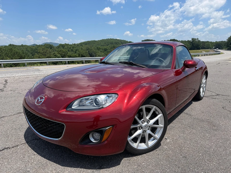 2012 Mazda NC MX-5 Miata - Image 16 of 31