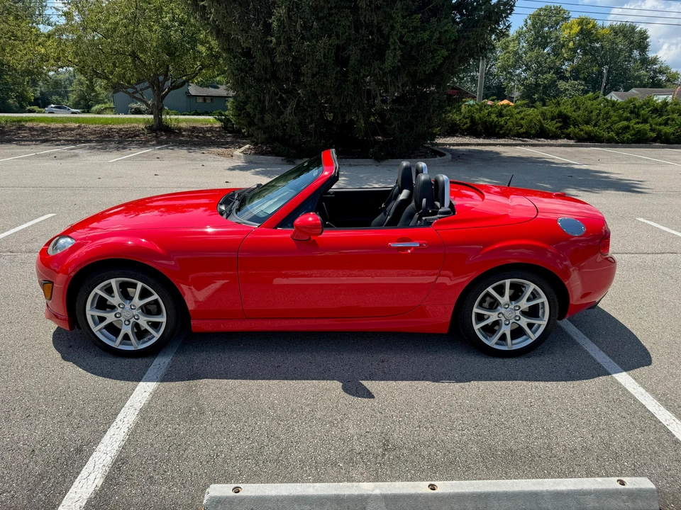2012 Mazda NC MX-5 Miata - Image 7 of 31