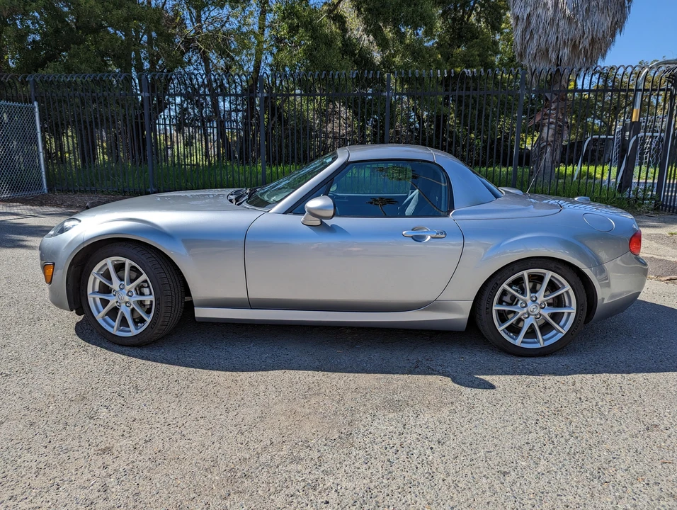 2012 Mazda NC MX-5 Miata - Image 13 of 31