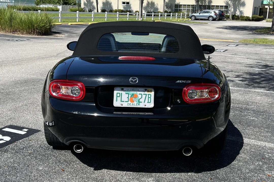 2012 Mazda NC MX-5 Miata - Image 5 of 9