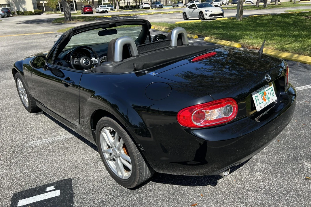 2012 Mazda NC MX-5 Miata - Image 4 of 9