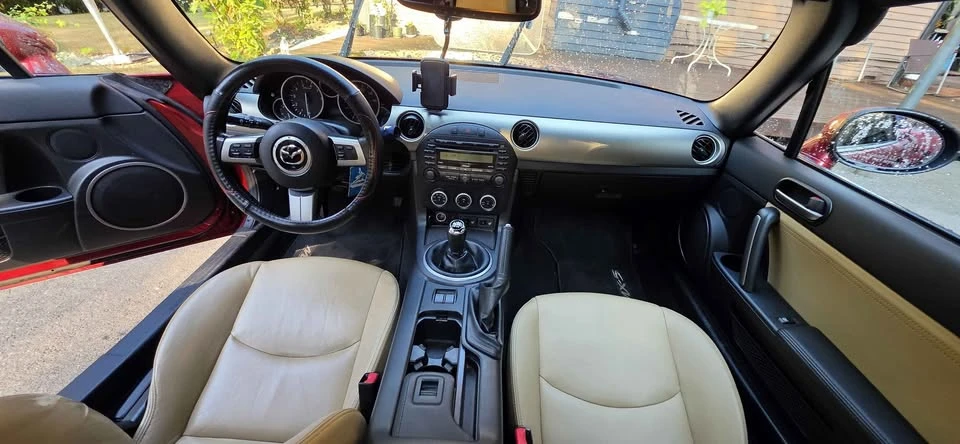 2012 Mazda NC MX-5 Miata - Image 5 of 10