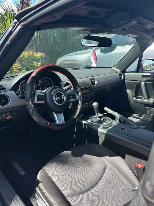 2012 Mazda NC MX-5 Miata - Image 4 of 7