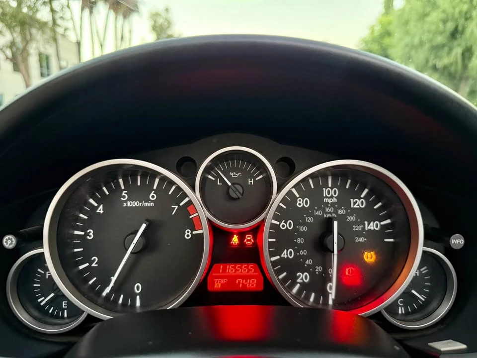 2012 Mazda NC MX-5 Miata - Image 8 of 11