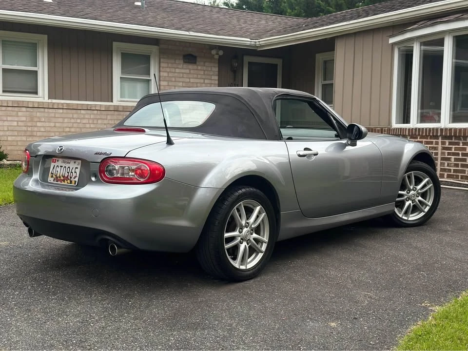 2012 Mazda NC MX-5 Miata - Image 4 of 15