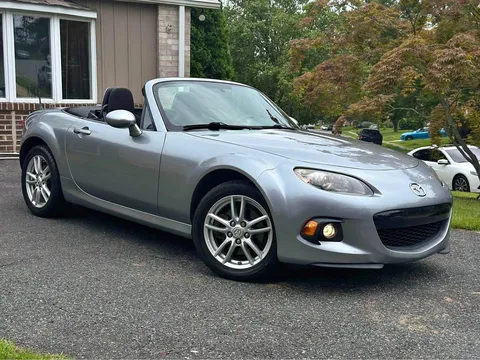 2012 Mazda MX-5 Touring Convertible 2D