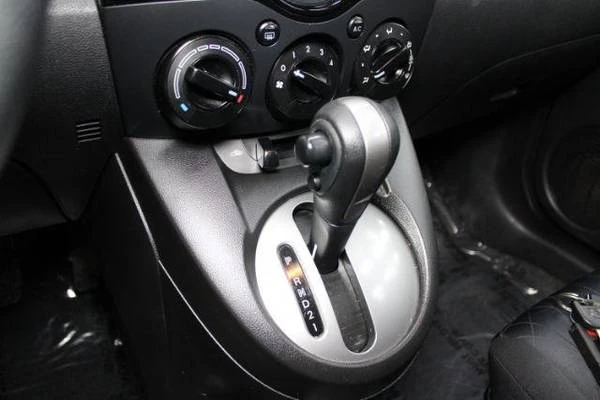 2012 Mazda Mazda 2 2nd Gen - Image 11 of 20