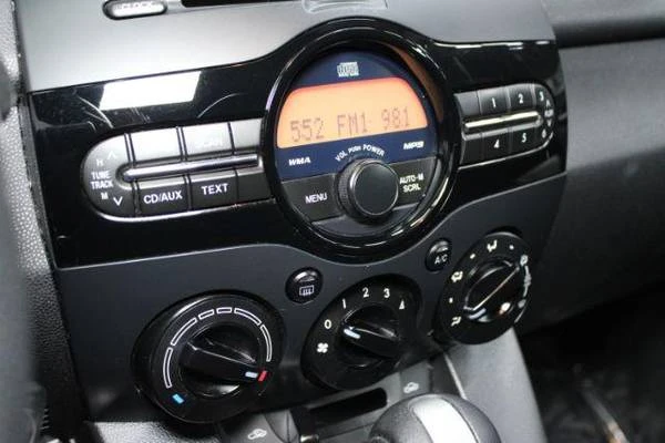 2012 Mazda Mazda 2 2nd Gen - Image 13 of 20