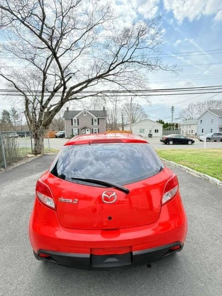 2012 Mazda Mazda 2 2nd Gen - Image 5 of 12