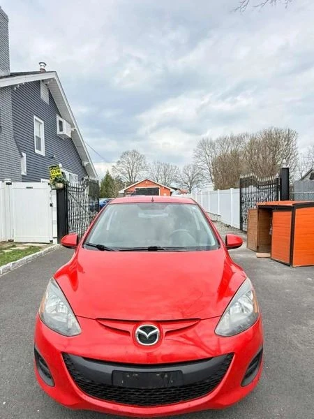2012 Mazda Mazda 2 2nd Gen - Image 4 of 12