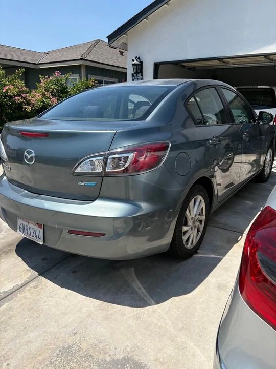 2012 Mazda Mazda 3 2nd Gen - Image 3 of 5