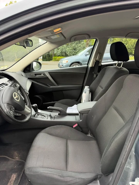 2012 Mazda Mazda 3 2nd Gen - Image 8 of 12