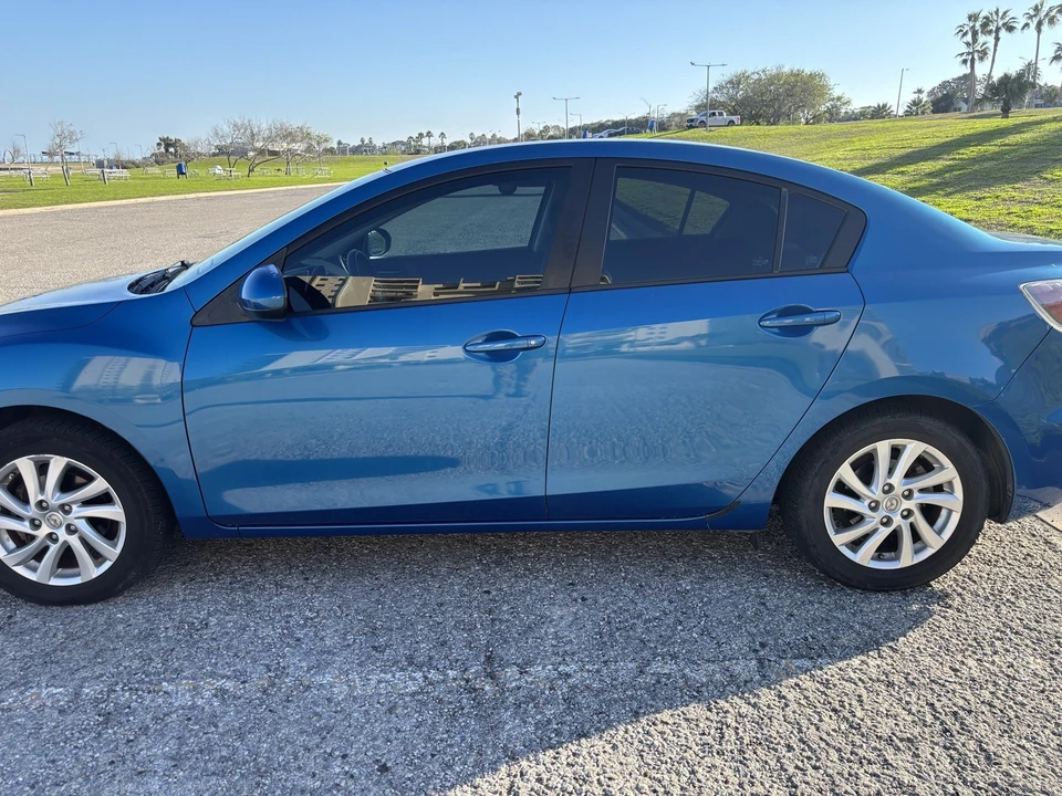 2012 Mazda Mazda 3 2nd Gen - Image 12 of 18