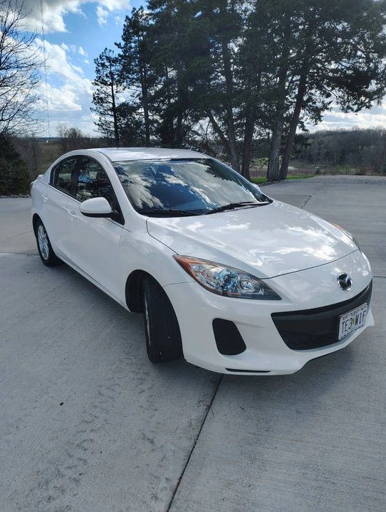 2012 Mazda Mazda 3 2nd Gen - Image 12 of 13
