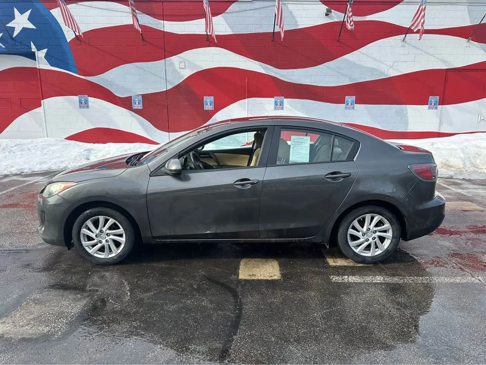 2012 Mazda Mazda 3 2nd Gen - Image 2 of 8