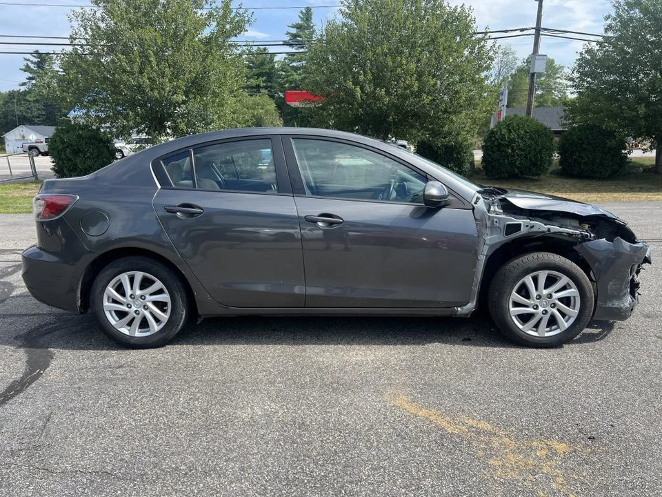 2012 Mazda Mazda 3 2nd Gen - Image 2 of 12