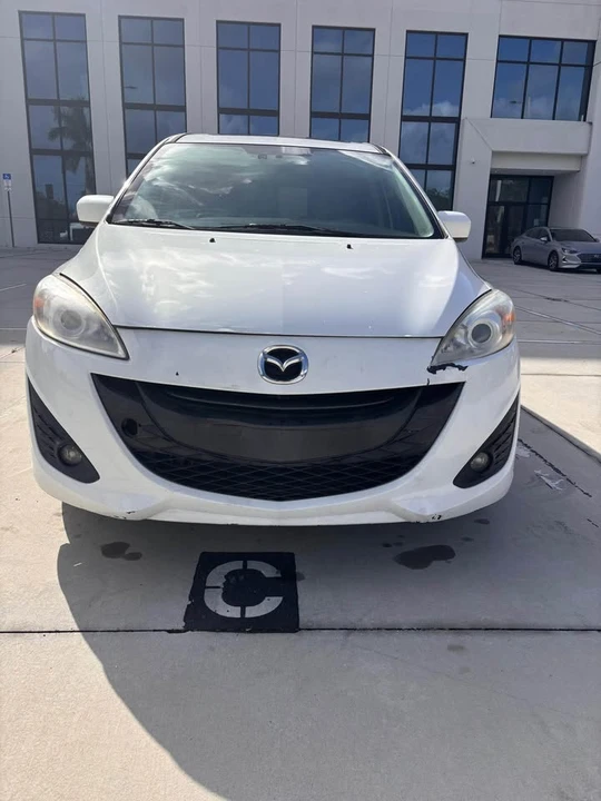 2012 Mazda Mazda 5 - Image 6 of 13