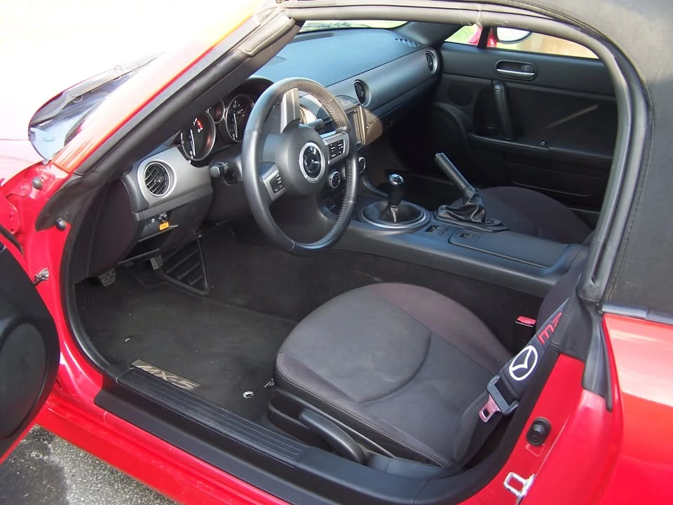 2012 Mazda NC MX-5 Miata - Image 4 of 9
