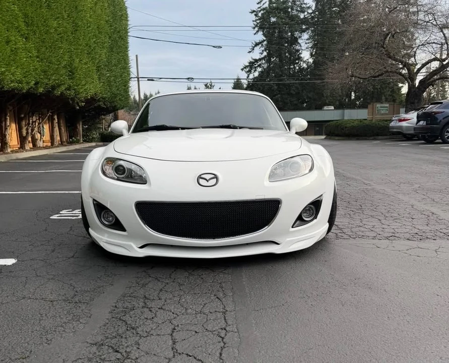 2012 Mazda NC MX-5 Miata - Image 3 of 10
