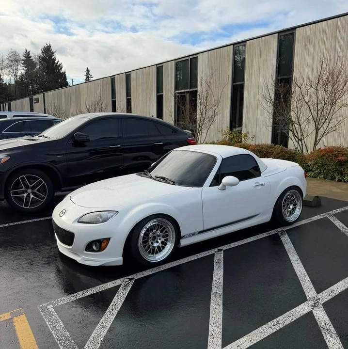 2012 Mazda NC MX-5 Miata - Image 4 of 10