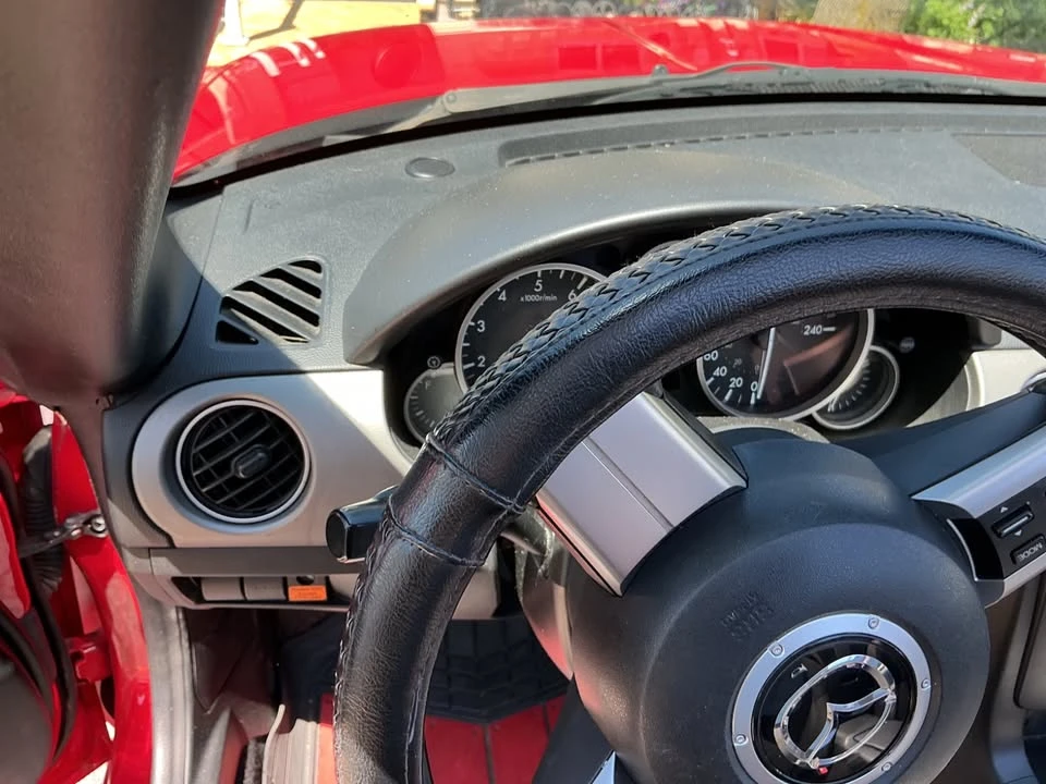 2012 Mazda NC MX-5 Miata - Image 7 of 8