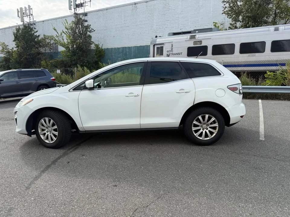 2012 Mazda CX-7 - Image 2 of 10