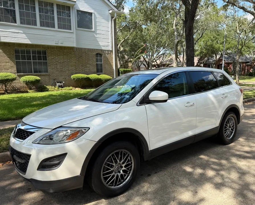 2012 Mazda CX-9 - Image 2 of 15