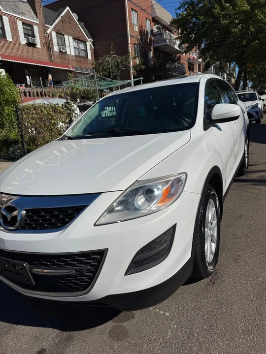 2012 Mazda CX-9 - Image 2 of 17