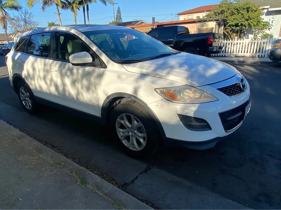 2012 Mazda CX-9 - Image 2 of 18