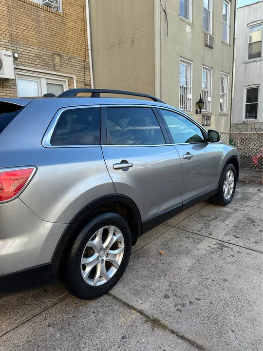 2012 Mazda CX-9 - Image 2 of 15