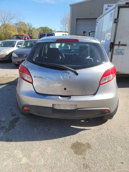 2012 Mazda Mazda 2 2nd Gen - Image 5 of 5