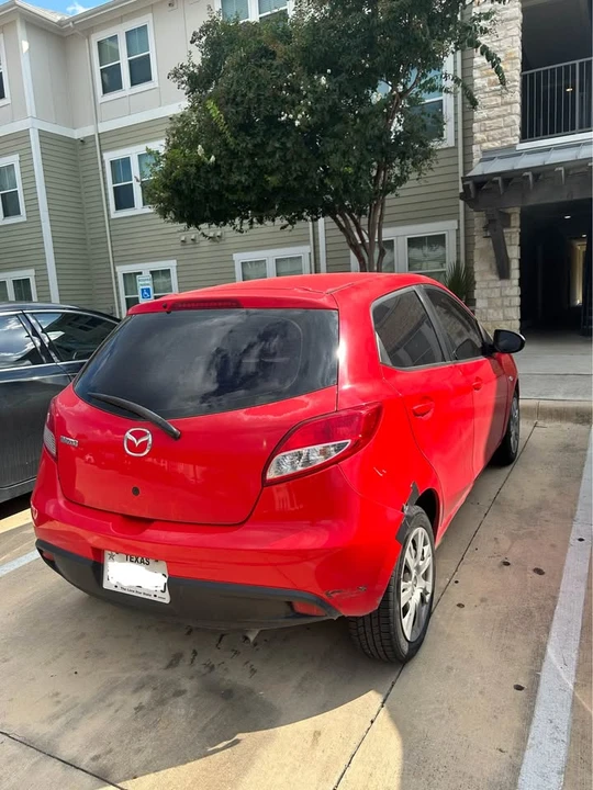 2012 Mazda Mazda 2 2nd Gen - Image 2 of 9