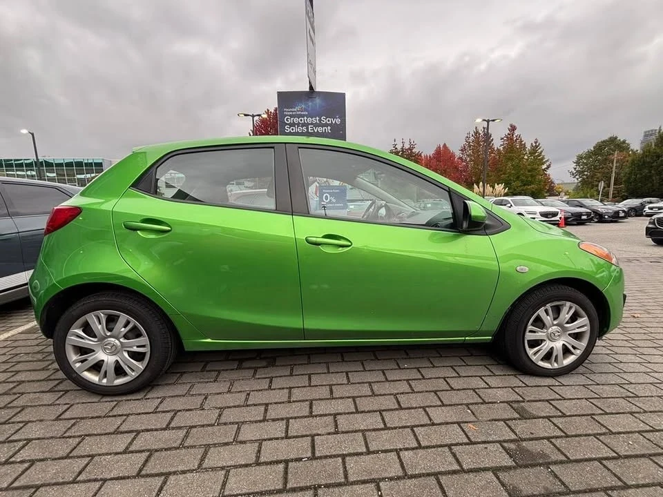 2012 Mazda Mazda 2 2nd Gen - Image 3 of 3