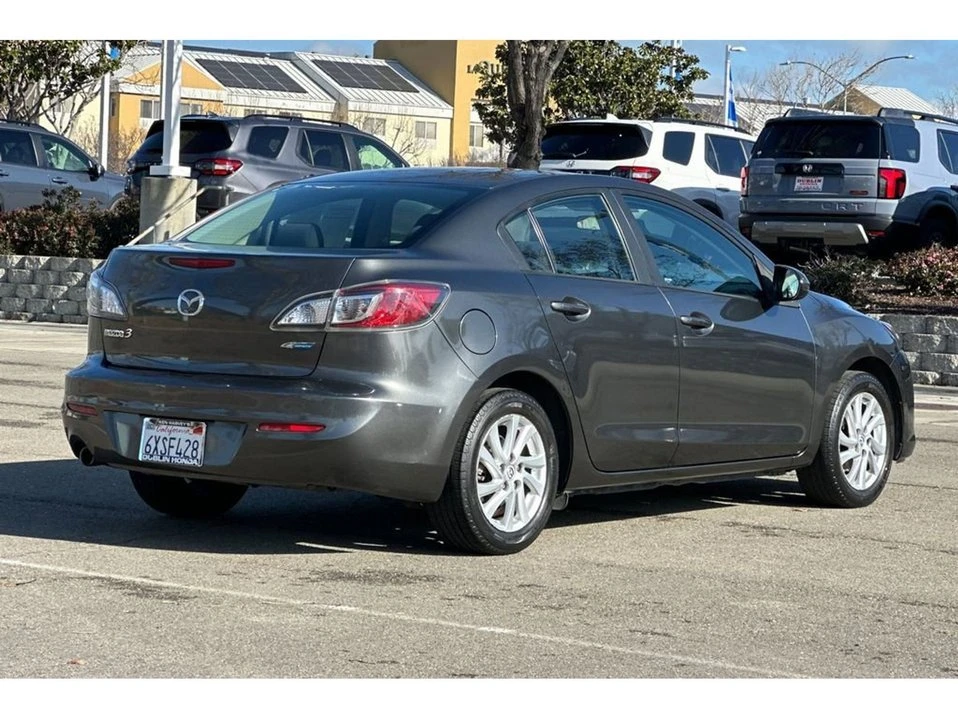 2012 Mazda Mazda 3 2nd Gen - Image 4 of 10