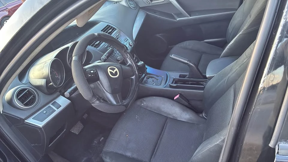 2012 Mazda Mazda 3 2nd Gen - Image 4 of 10