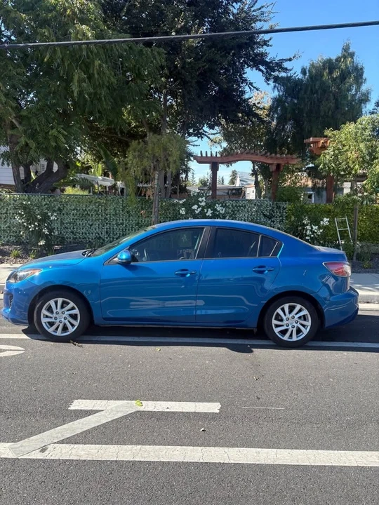 2012 Mazda Mazda 3 2nd Gen - Image 3 of 5
