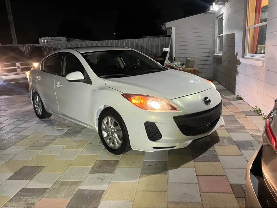 2012 Mazda Mazda 3 2nd Gen - Image 2 of 6