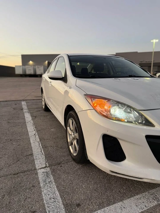 2012 Mazda Mazda 3 2nd Gen - Image 2 of 14