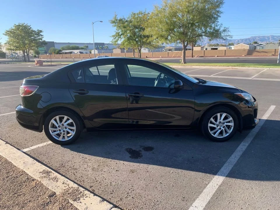 2012 Mazda Mazda 3 2nd Gen - Image 13 of 16