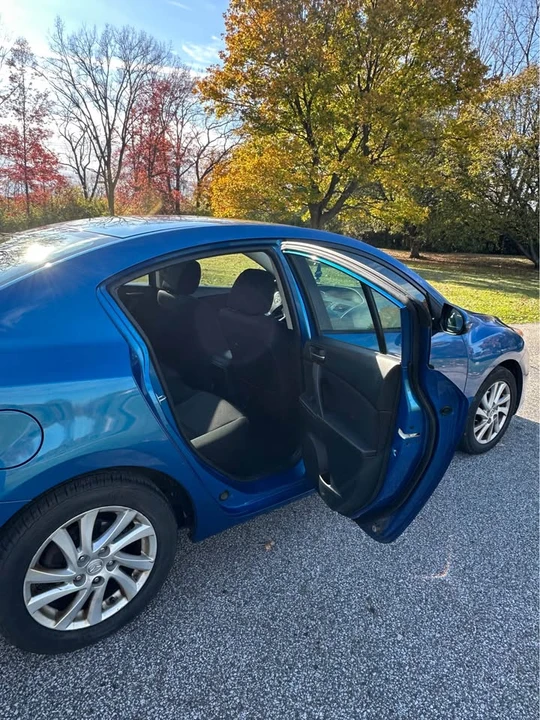 2012 Mazda Mazda 3 2nd Gen - Image 18 of 18