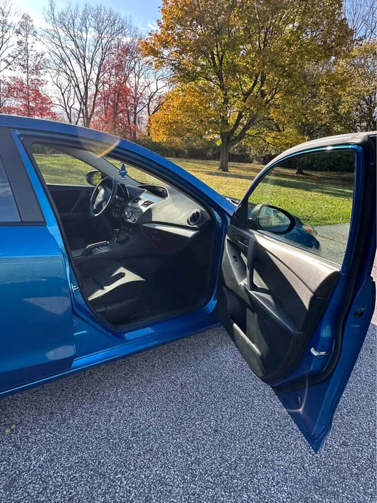 2012 Mazda Mazda 3 2nd Gen - Image 17 of 18